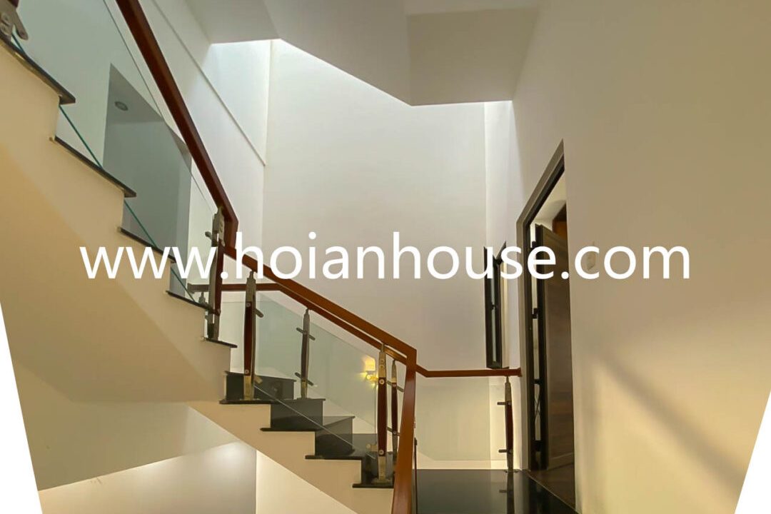 4 Bedroom House For Rent Located In The Center Of Hoi An(13 Million Vnd/month – $550)(hah622)