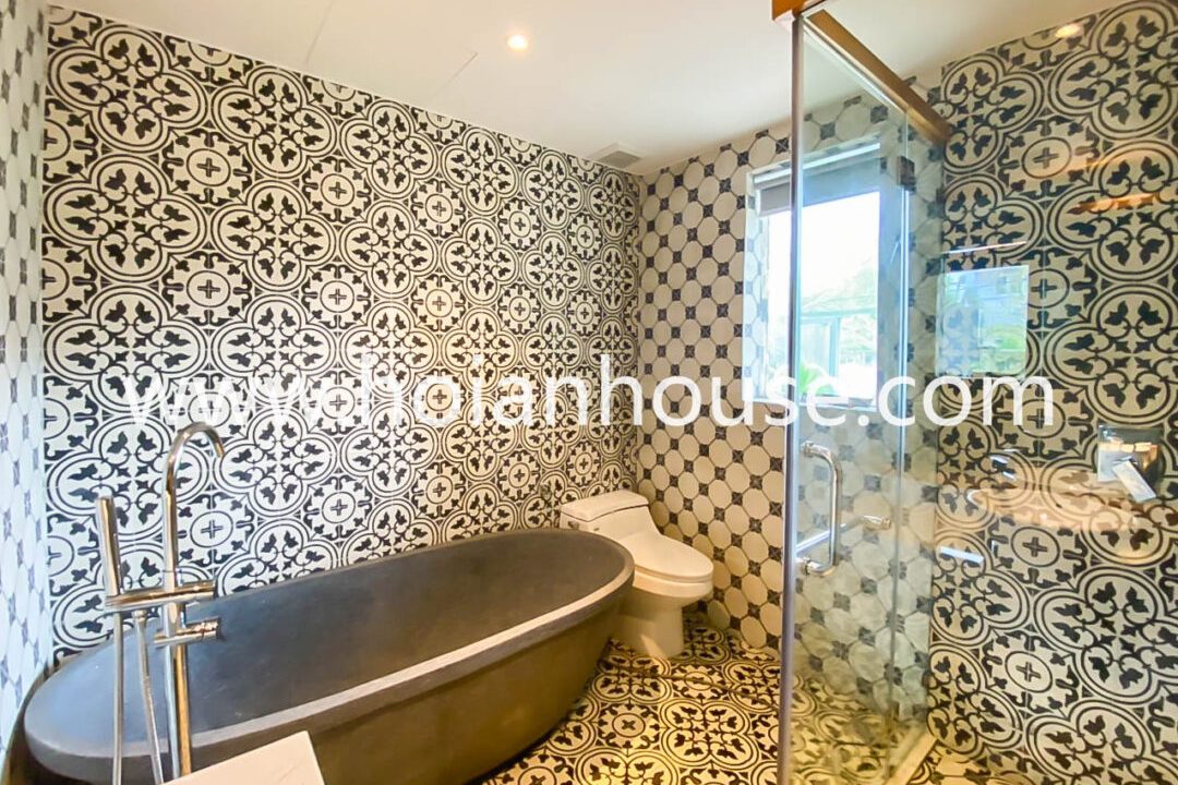 Brand New 4 Bedroom 4 Bath With Swimming Pool Located In The Heart Of Cam Thanh Village. (25 Million Vnd/month – Approximately 1,100 Usd)(hah557)..