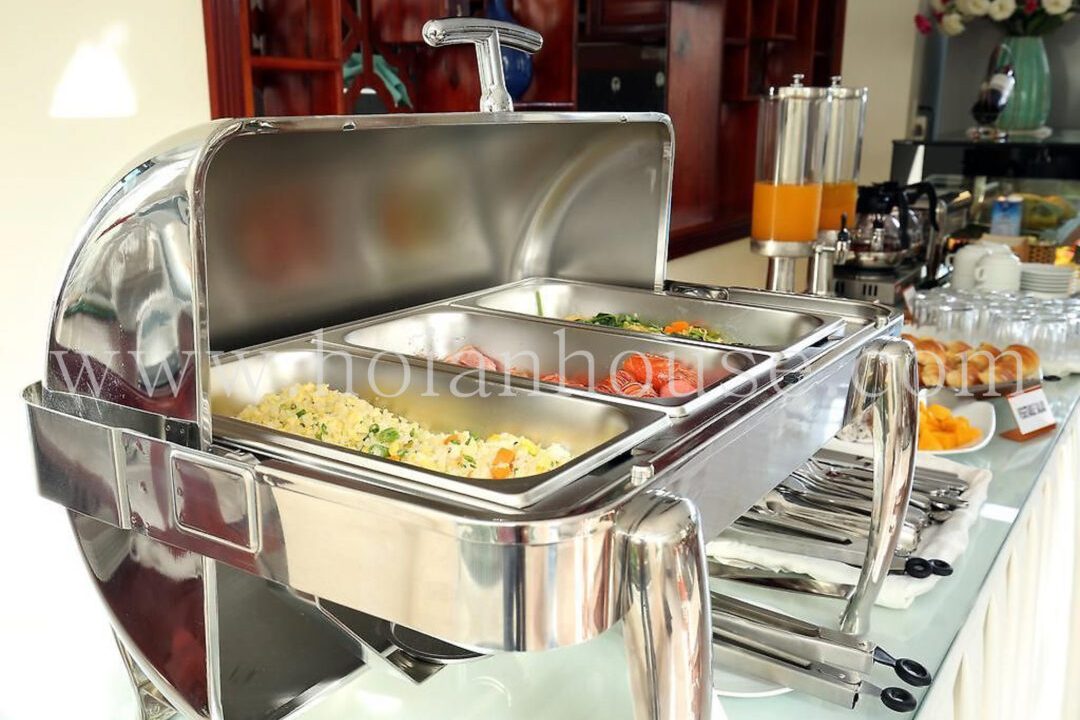 20+ Rooms Hotel For Rent In The Heart Of Hoi An (80,000,000 Vnd/month Approximately $3,400)(hah567)