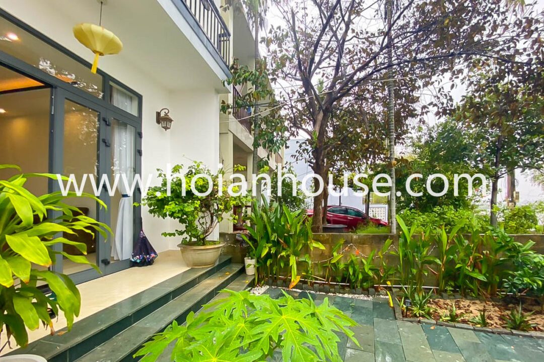 Stunning 1 Bedroom/1 Bathroom Unit Located In Tra Que Herb Garden With Great River View ( 6,5 Million Vnd Approximately 260 Usd)(hah561)