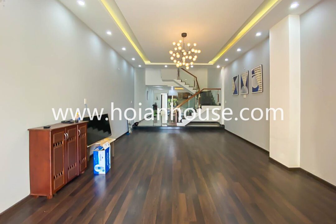 4 Bedroom House For Rent Located In The Center Of Hoi An(13 Million Vnd/month – $550)(hah622)