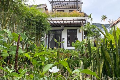 3 Bedroom House With A Beautiful Garden For Rent In Cam Thanh, Hoi An.(12 Million Vnd/month Approximately $500)(hah643)