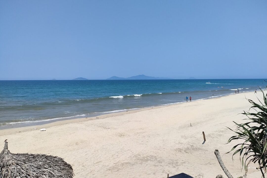 A Modern And Stylish 2 Bedroom House Located Just 100 Meters From The Beautiful An Bang Beach, Hoi An ( 18 Million Vnd/month Approximately $760)(hah642)