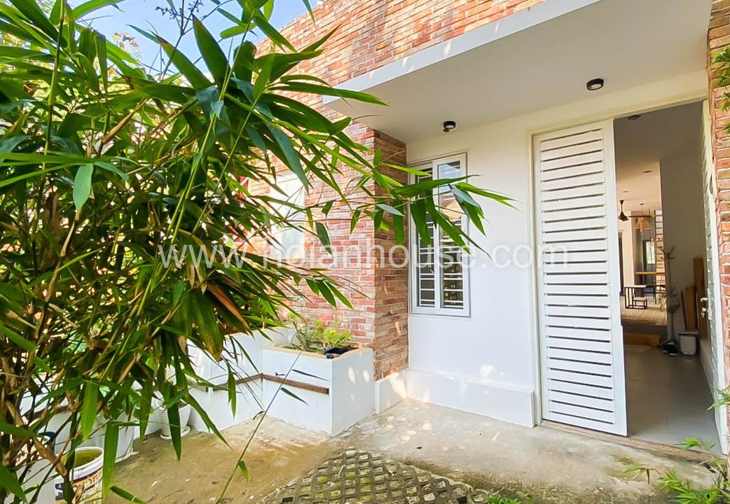 2 Bedroom House For Rent In Nice And Friendly Community Of Tan Thanh Beach, Cam An.(11 Million Vnd/month – Approximately $480)(hah582)