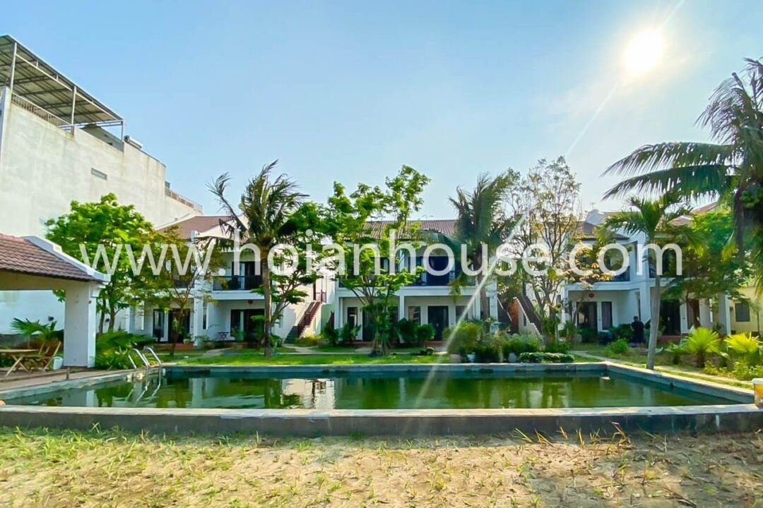 Commercial 12 Units Villa Located In The Heart Of Hoi An With Breathtaking View Is For Rent ( 50 Million Vnd/month – Approximately 2,200 Usd)(hah580)