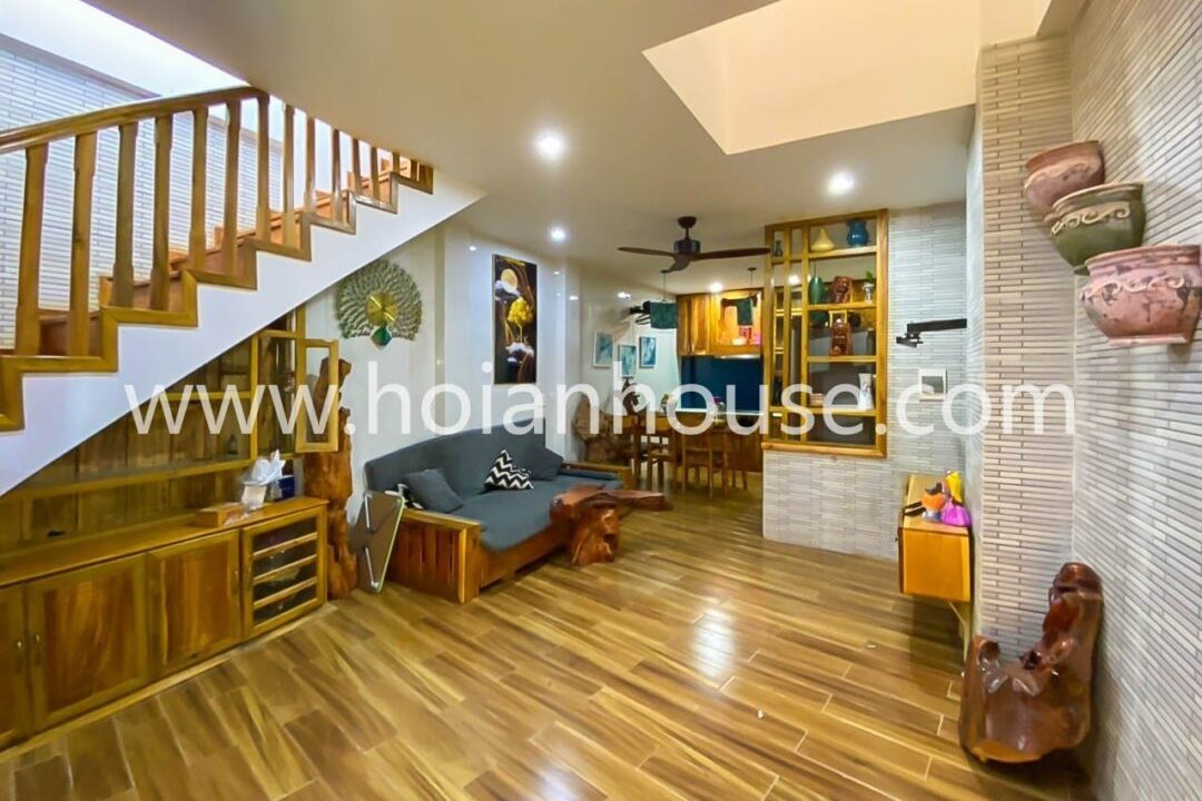 3 Beds, 3 Baths House For Rent Located Right In The Heart Of Hoi An’s Vibrant Center. (7 Million Vnd/month – Approximately $380)(hah607)