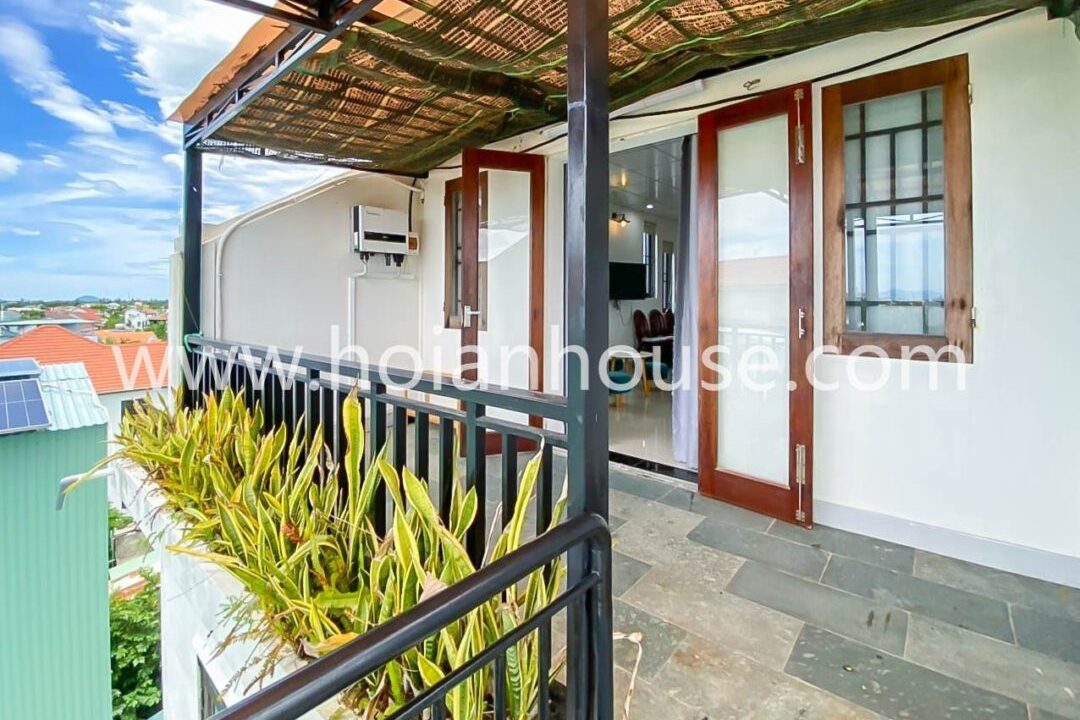 New Studio Apartment For Rent Located On The Top Floor In The Picturesque Area Of Cam Nam, Hoi An. (4,5 Million Vnd/month Approximately $190)(hah606)