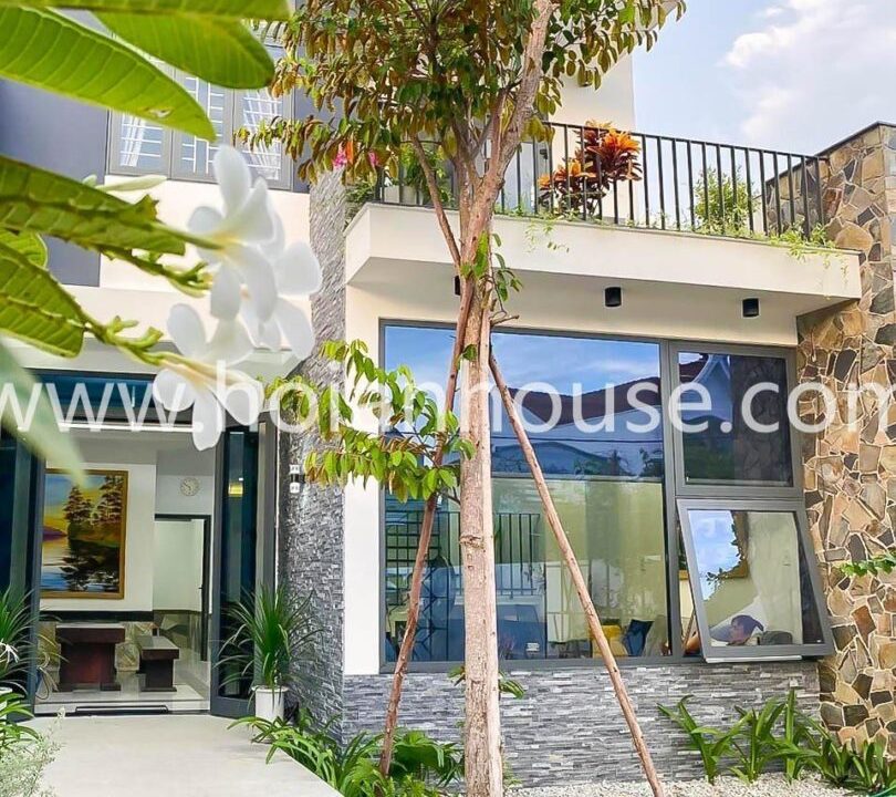 3 Beds, 2 Baths House With Garden For Rent In Cam Chau, Hoi An( 15 Million Vnd/month – Approximately $635)(hah610)