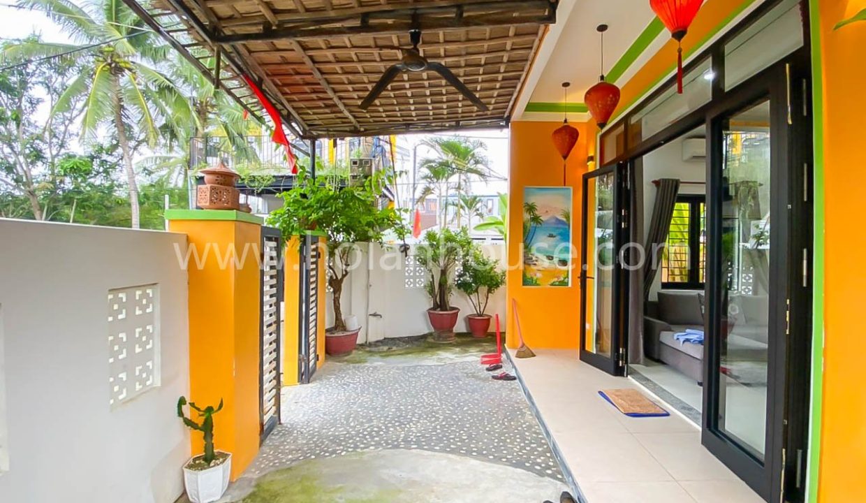 3 Beds, 4 Baths House For Rent At An Bang Beach, Hoi An (hah650)