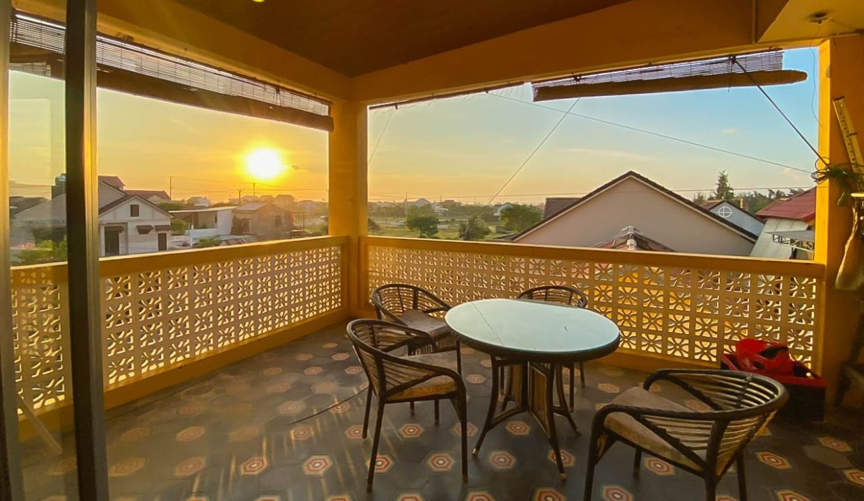 2 Bedrooms, 2 Bathrooms Beach Apartment For Rent In Tan Thanh, Hoi An ( Hah659)