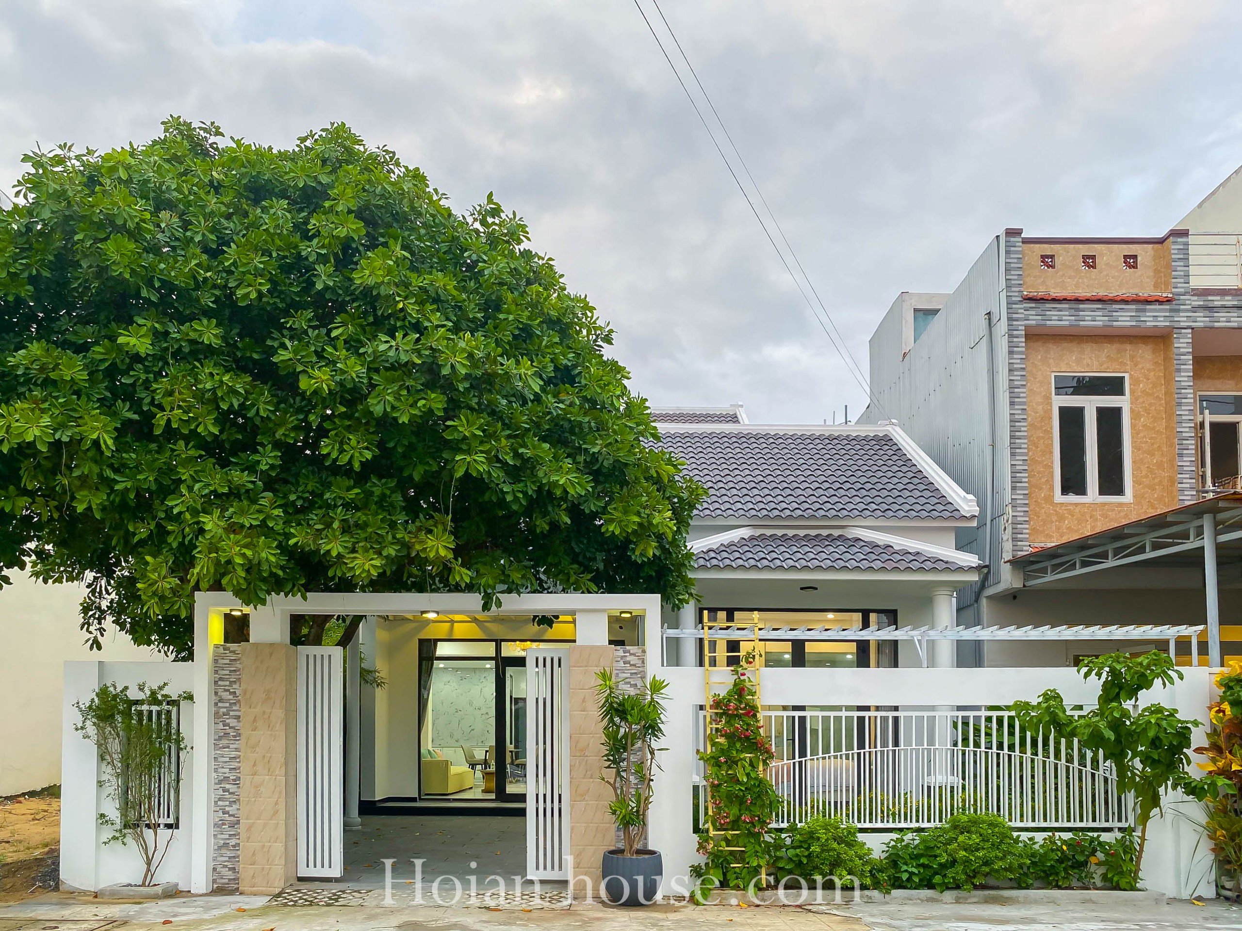 4 Beds, 5 Baths House For Rent In The Beach Area, Hoi An (hah660)