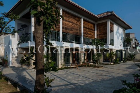 2 Bedroom Indochinese Style House With A Spacious 500 M2 Garden For Rent On The Countryside Of Hoi An. ( Hah667)