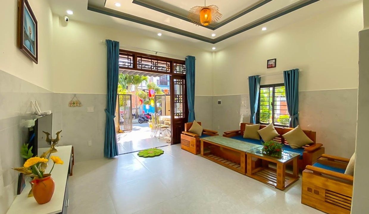 (hah677) A 2 Bedroom House For Rent On An Bang Beach.