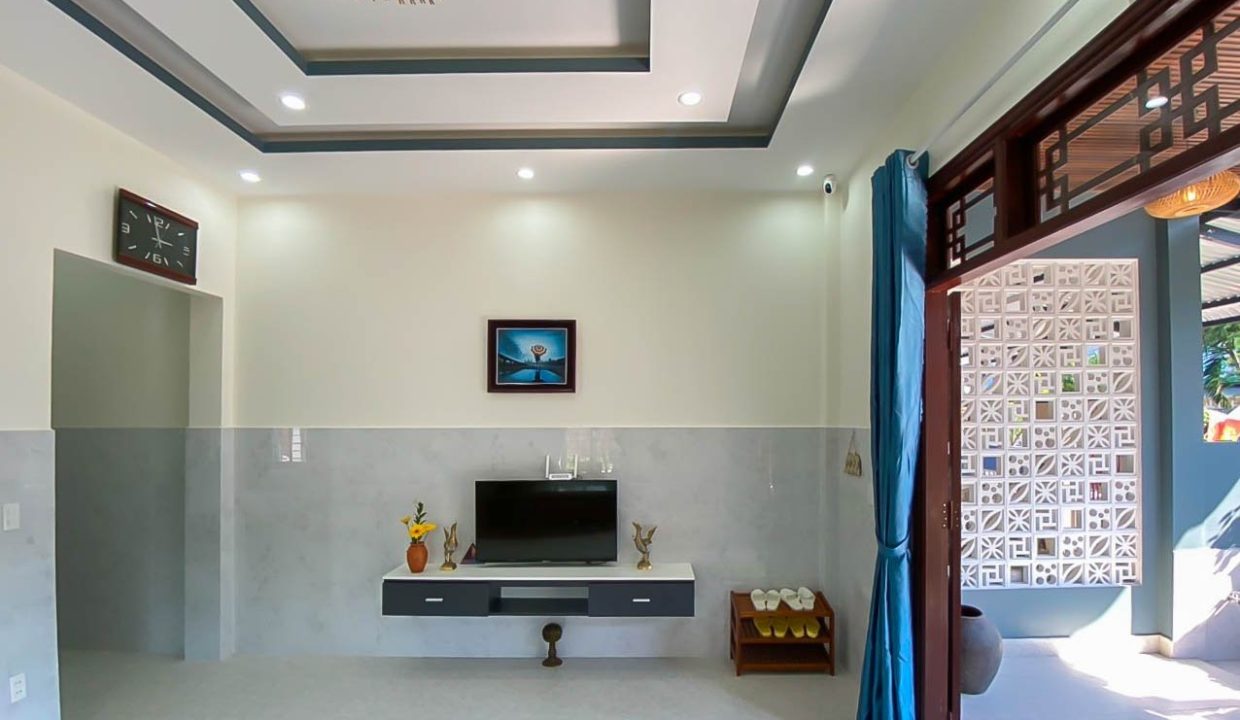 (hah677) A 2 Bedroom House For Rent On An Bang Beach.