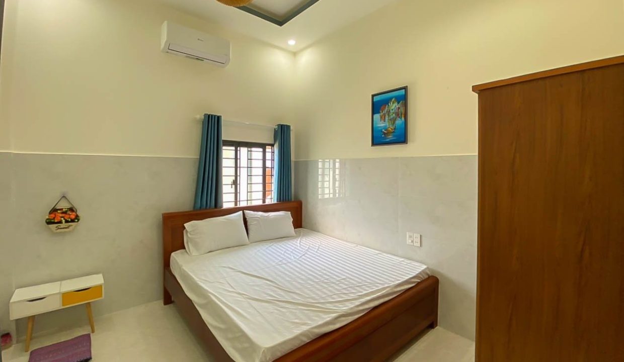 (hah677) A 2 Bedroom House For Rent On An Bang Beach.